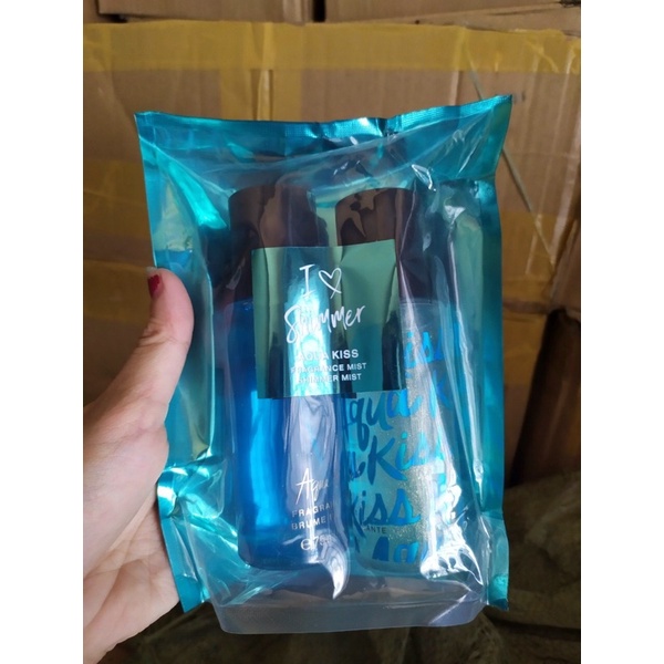 Set 2 chai xịt thơm body Vic | Thế Giới Skin Care