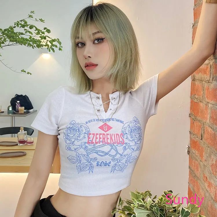 Áo croptop tay ngắn cổ chữ V phong cách mùa hè cá tính cho nữ