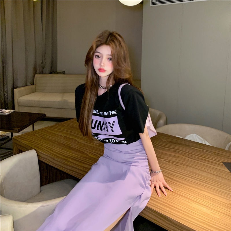 Set Áo Thun Ngắn Tay In Chữ + Chân Váy Lưng Cao Xẻ Tà Thời Trang Mùa Hè 2022