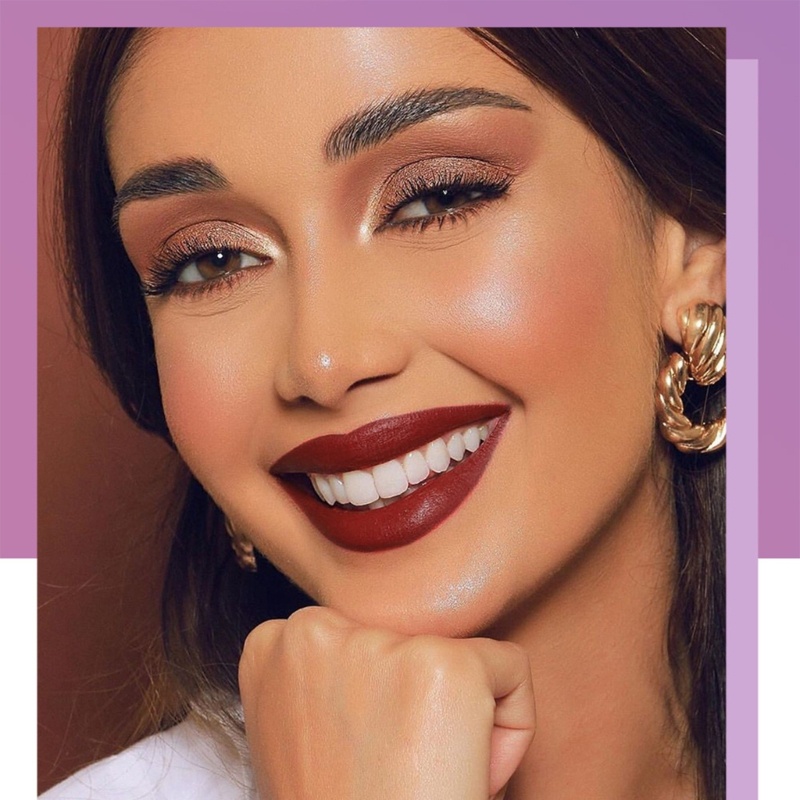 Son Môi Kiêm Bút Kẻ Viền Môi Lâu Trôi Không Thấm Nước 4 Màu Sắc Chọn Lựa