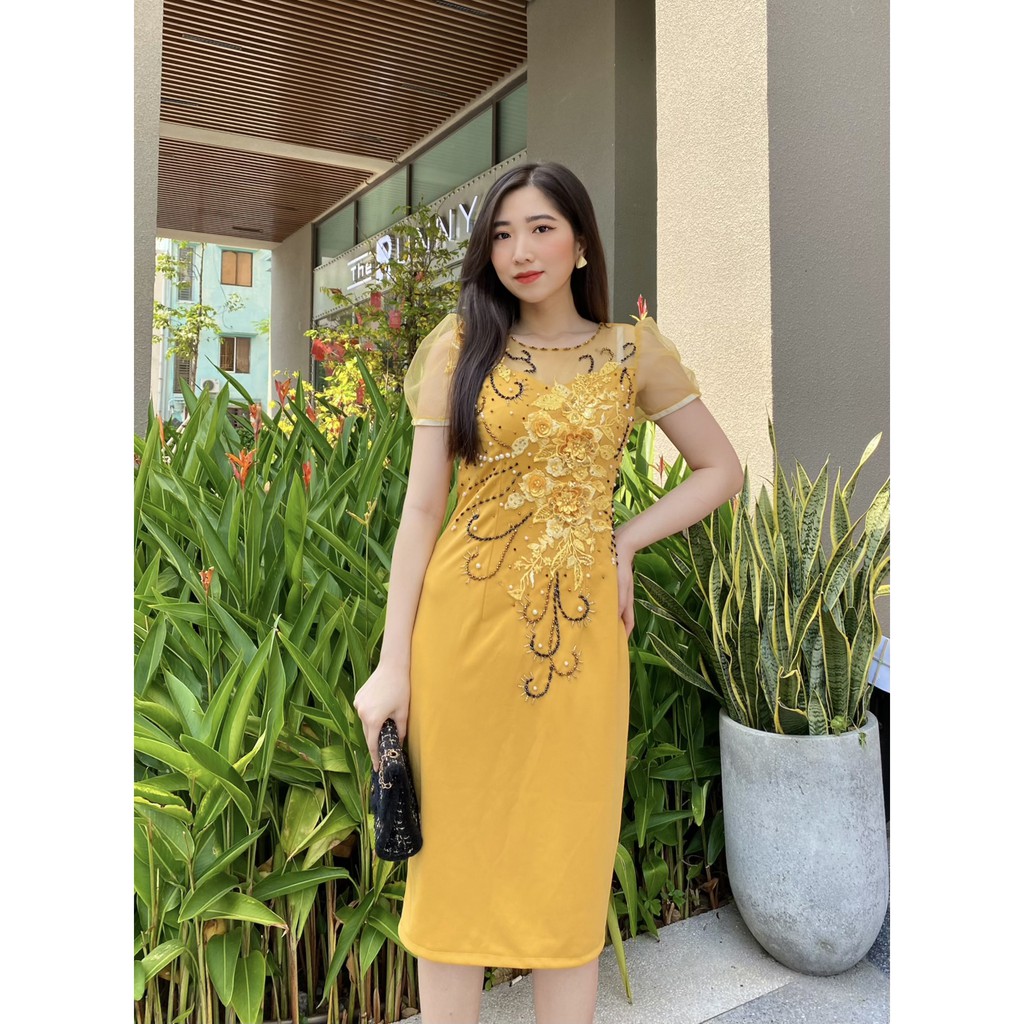 đầm cho mẹ dự tiệc , thiết kế sang trọng phối hoa cao cấp