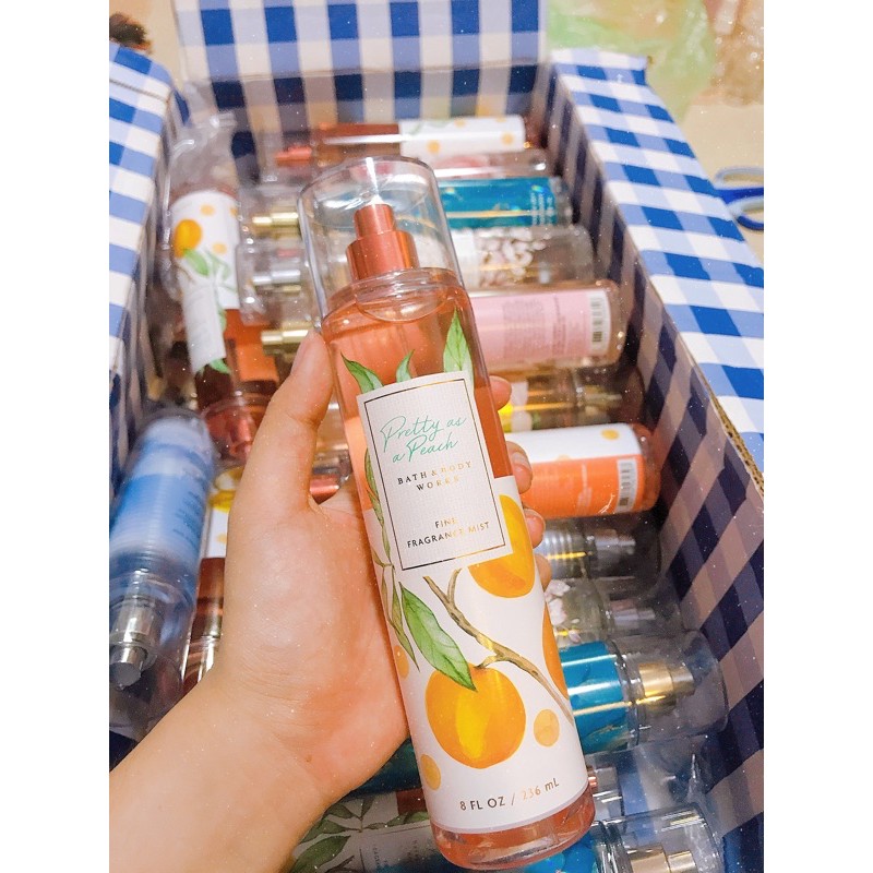 BODY MIST Xịt thơm toàn thân PRETTY AS A PEACH bath body works