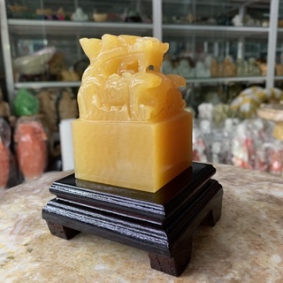 Ấn rồng ngậm ngọc đá ngọc hoàng long - cao 10cm
