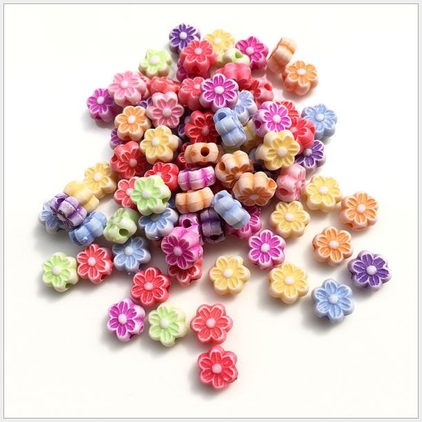 10-25-50gam hạt nhựa(117-71) hình hoa cánh 6,5mm có lỗ xỏ