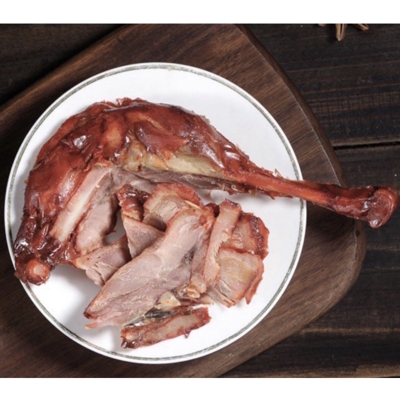 Đùi vịt nướng cay siêu to 100g