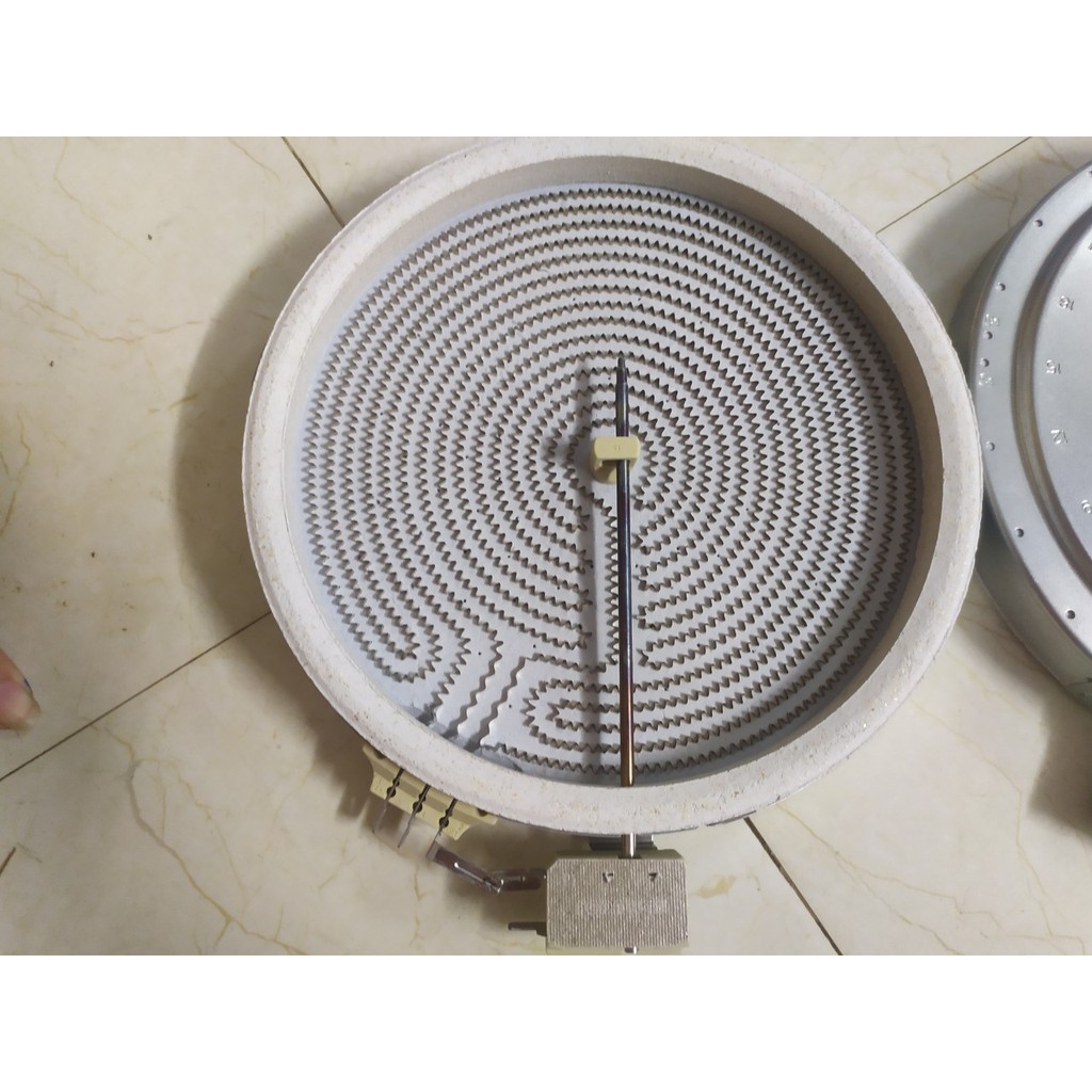 Mâm nhiệt bếp hồng ngoại 23cm - 2 vòng nhiệt có cảm biến ngang