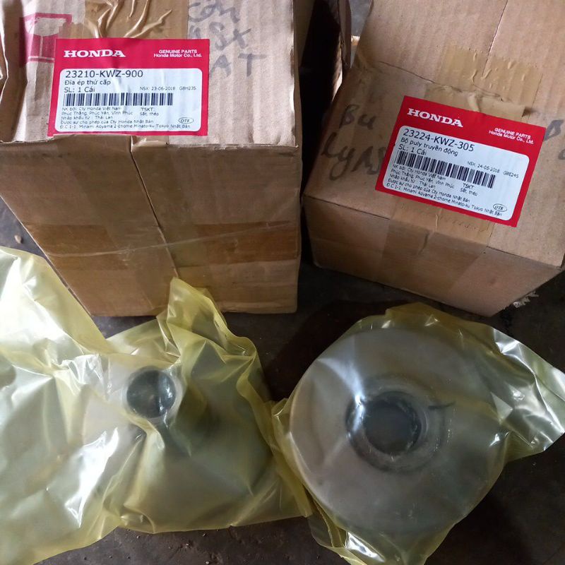 bộ côn sau Wave rsx AT fi chính hãng honda , sản phẩm gồm 2 chi tiết