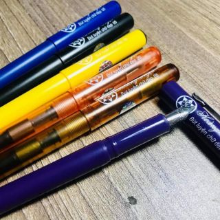 Combo bút lá tre t07 đỏ + bút mài 05 cam + mực hero đen
