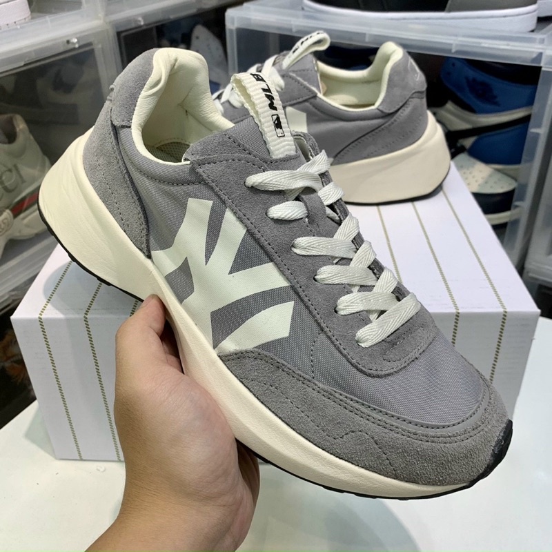 𝑴𝒍𝒃 𝒄𝒉𝒖𝒏𝒌𝒚 𝒋𝒐𝒈𝒈𝒆𝒓 giày thể thao độn đế mẫu mới Nam Nữ MLB chunky độn đế