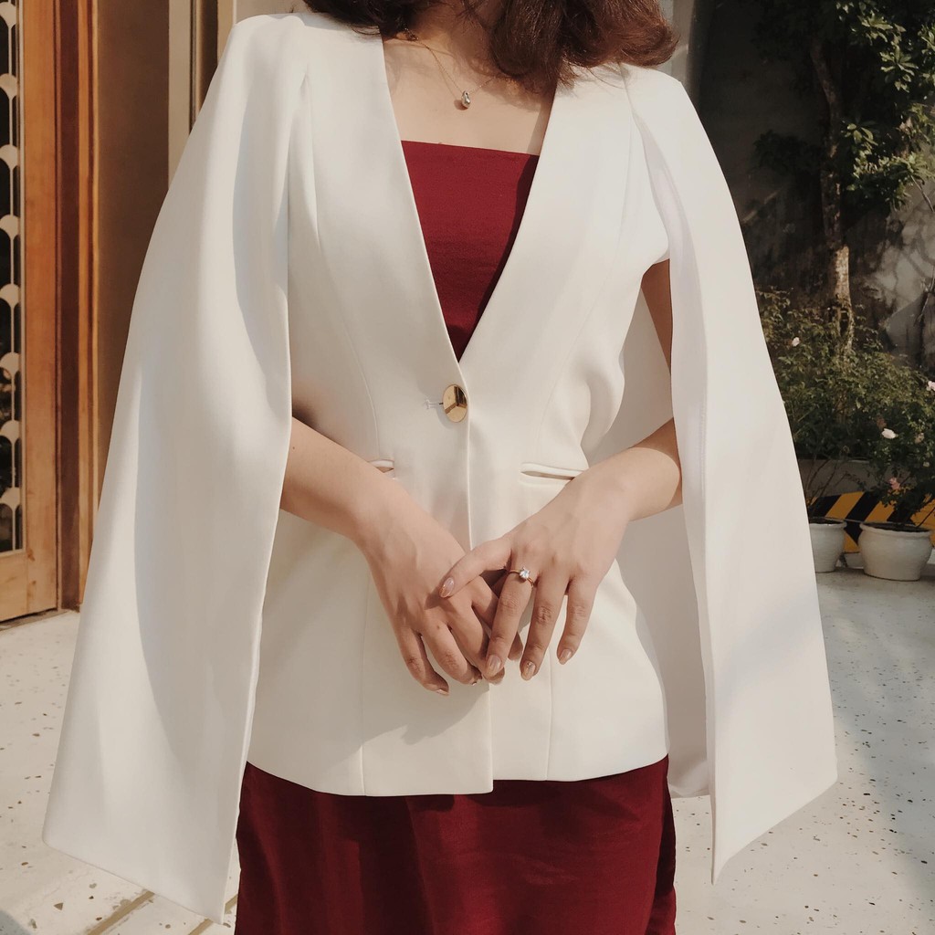 WALENTY - White Cape Blazer - Áo vest choàng màu Trắng