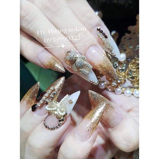 Charm đá đính móng C036