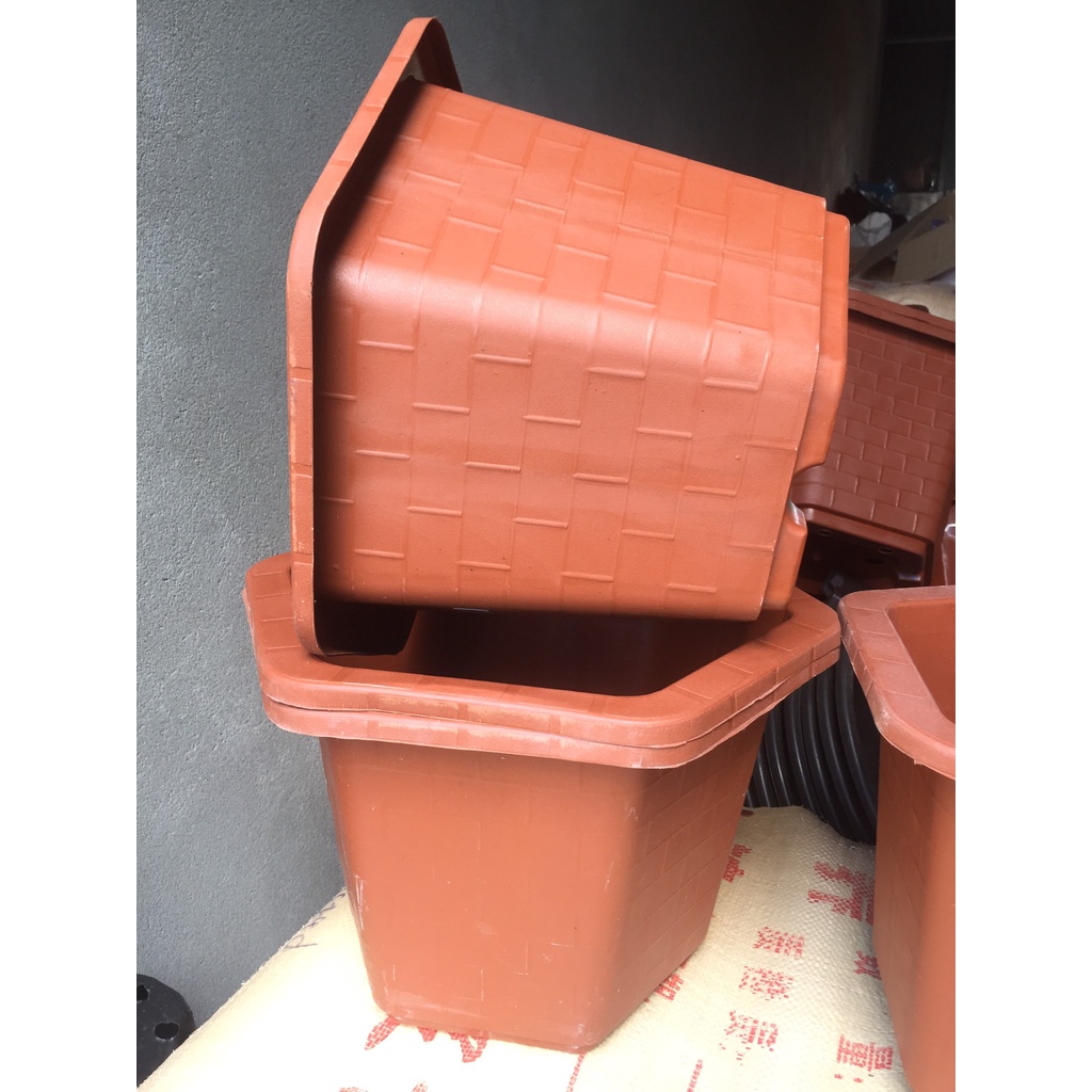 5 CHẬU NHỰA LỤC GIÁC MÃ #380 (DỊCH TRUYỀN CỨU CÂY, KÍCH RỄ MẦM CÂY, BẦU KHAY TÚI ƯƠM..)
