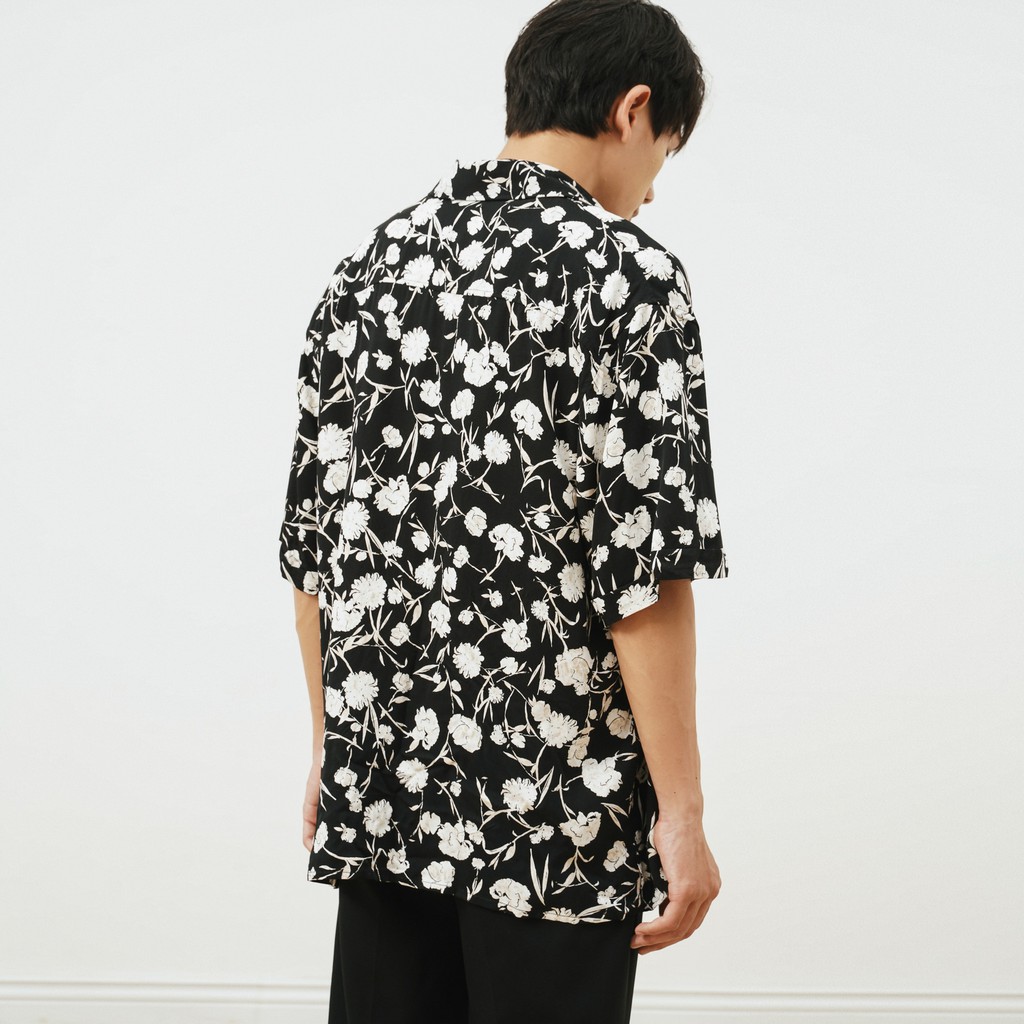 Áo Sơ Mi Cộc Tay Cổ Đức Nam Hoạ Tiết Hoa Lá UNICUS Daliah Shirt | BigBuy360 - bigbuy360.vn