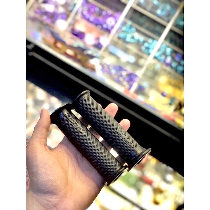 💥GIÁ SỐC💥BAO TAY DAYTONA CHẤM BI TẤT CẢ XE MÁY- PHỤ KIỆN ĐỒ CHƠI TRANG TRÍ XE MÁY