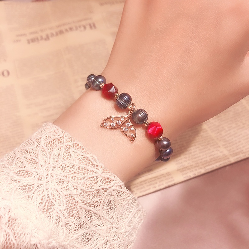 Vòng Tay Ngọc Trai Đen Tinh Tế Mặt Hình Tiên Cá Tinh Tế Cho Nữ