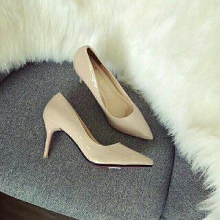 Cao gót Calla đế đỏ màu nude da 7p