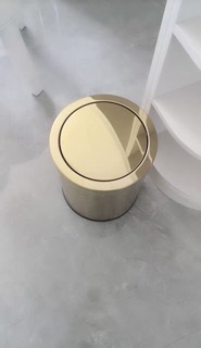 Thùng rác inox vàng cao cấp