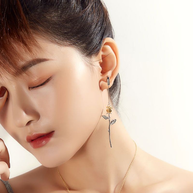 Bông Tai Nữ Trang Dáng Dài Tạo Hình Kim Băng Độc Đáo