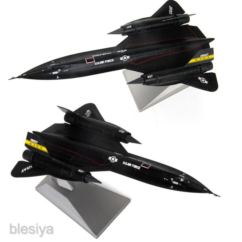 Đồ chơi mô hình máy bay chiến đấu SR-71A Blackbird tỉ lệ 1:144 bằng hợp kim