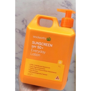 Kem chống nắng Woolworth Everyday Sunscreen SPF 50+ 1000ml