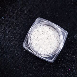 Trai nửa hạt