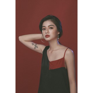 Áo hai dây đen satin lụa