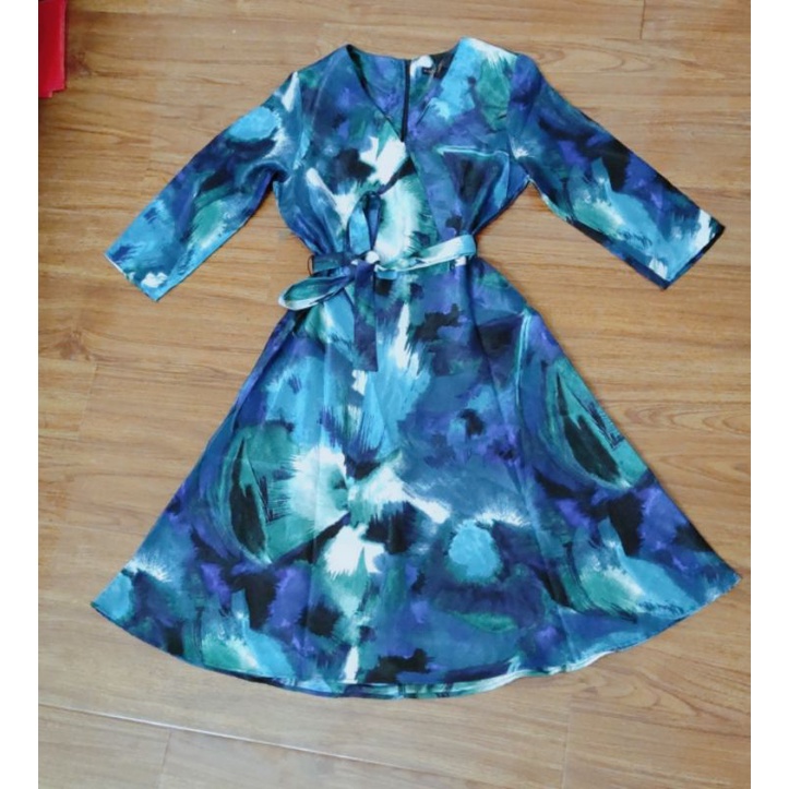 Đầm lụa madisonleigh vnxk dài tay