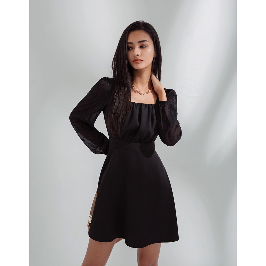 Váy ngắn cổ vuông tay dài xếp nhăn nữ Air Space 2140124011