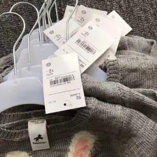 Freeship 99k TQ_Áo len bé gái