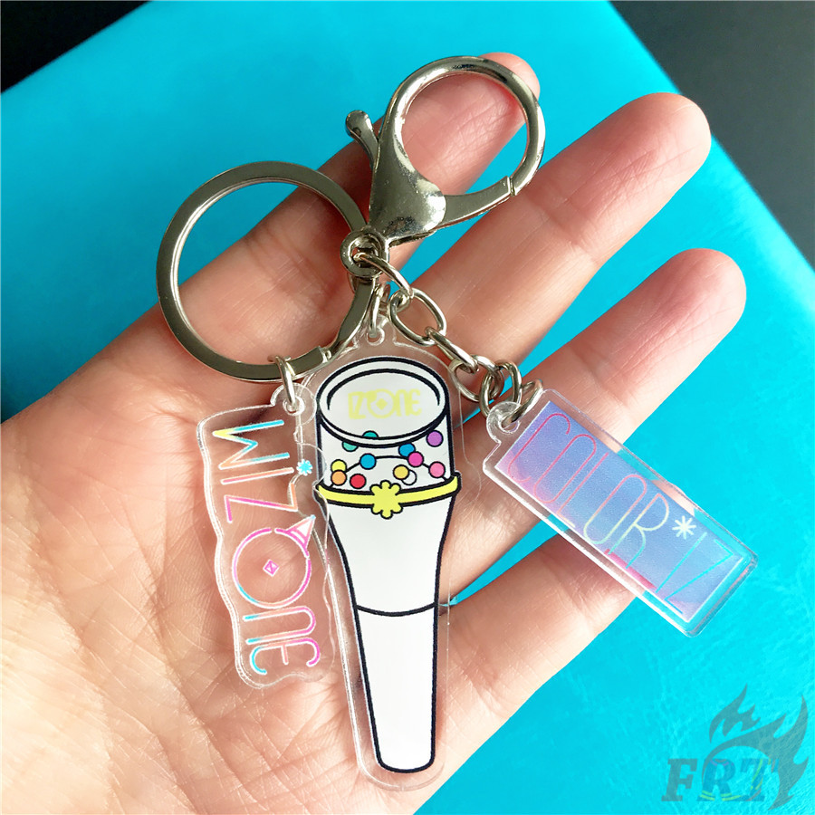 1 Móc Khóa Gắn Hình Nhân Vật Izone: Album Colorxiz