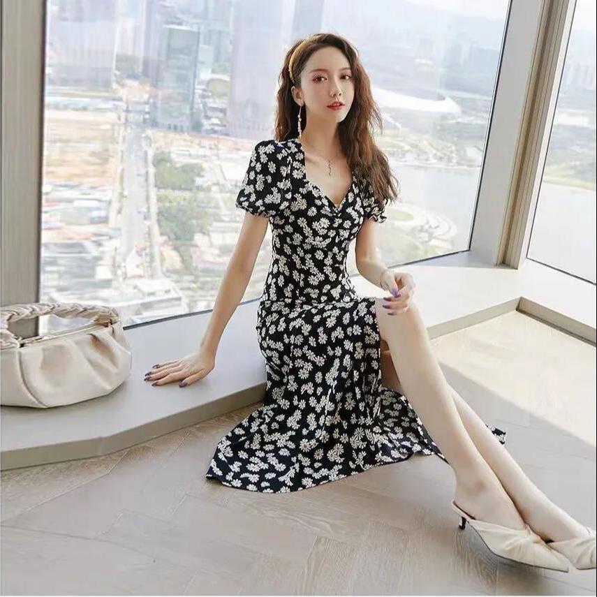 Đầm Tay Phồng Họa Tiết Hoa Cúc Phong Cách Pháp Thời Trang Mùa Hè Mới Dành Cho Nữ 2022