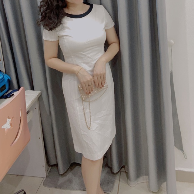 Váy áo nữ trẻ trung năng động và lứa tuổi trung niên