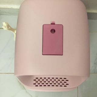 nhà vệ sinh cho mèo
