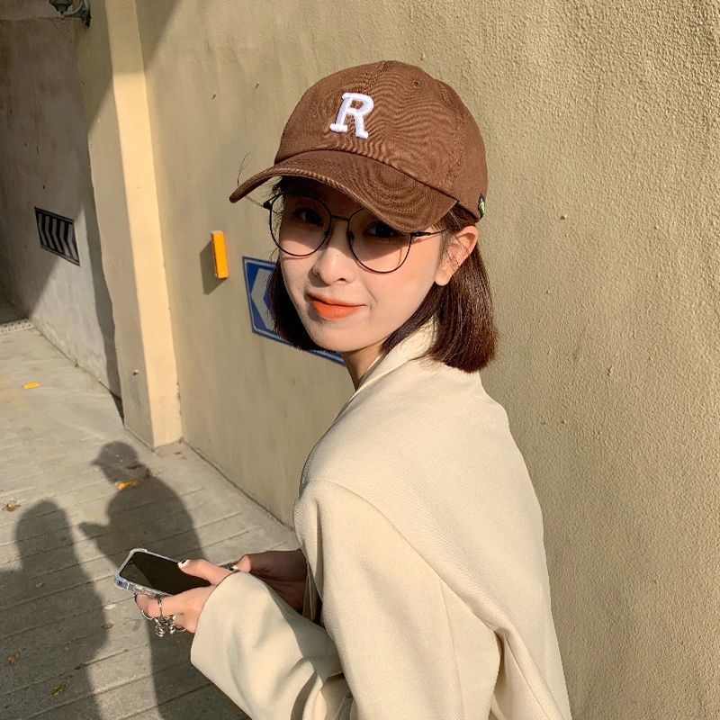 Mũ lưỡi trai màu nâu họa tiết chữ R phong cách Hàn Quốc thời trang cho mùa hè cho nữ