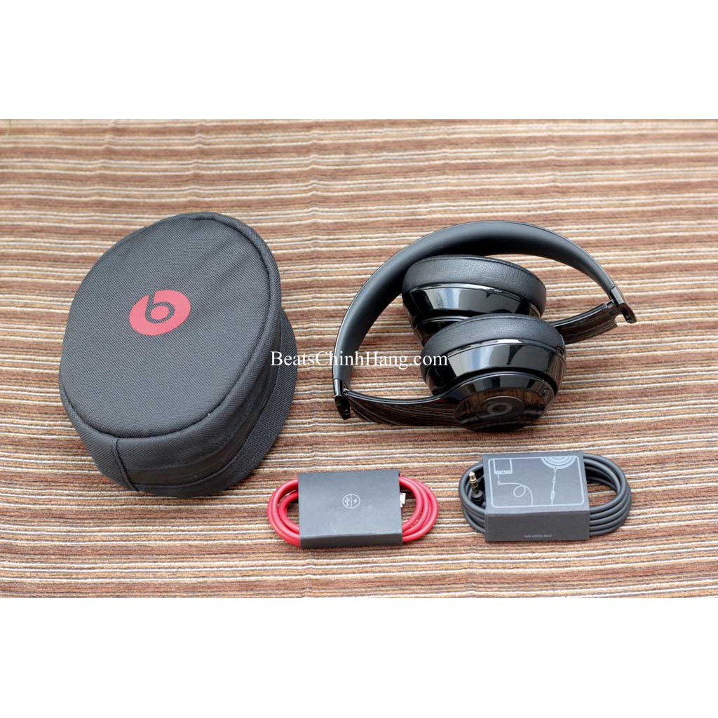 Tai nghe beats solo3 wireless đen bóng - like new