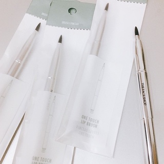 Chổi Cọ Môi One Touch Lip Brush Hàn Quốc