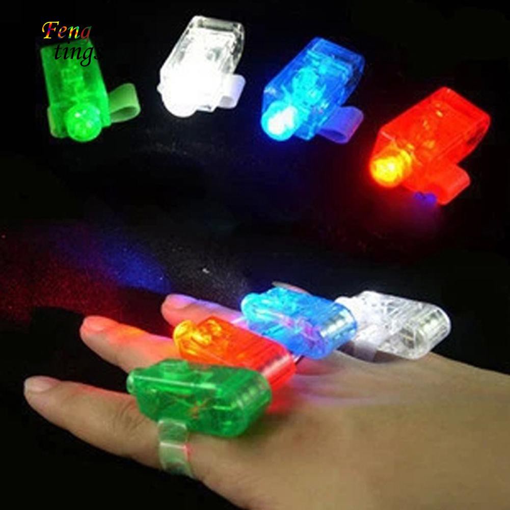 Bộ 4 đèn LED gắn ngón tay độc đáo