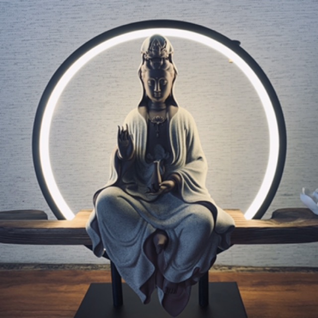 Tượng Phật Quan Âm Bồ Tát và khung đèn Led