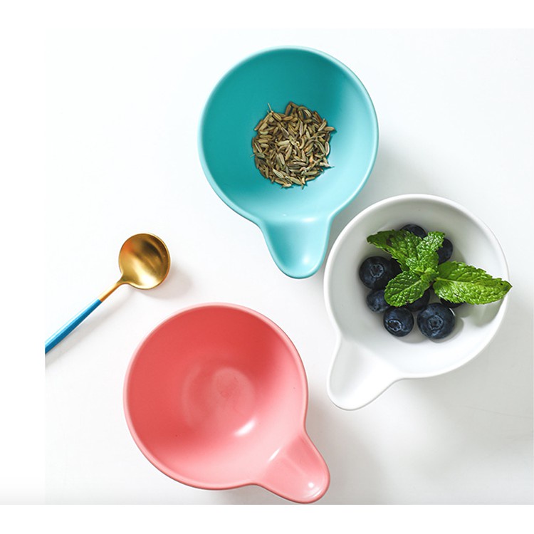 Bát ăn dặm gốm sứ tròn tay cầm sâu 12cm - nhiều màu