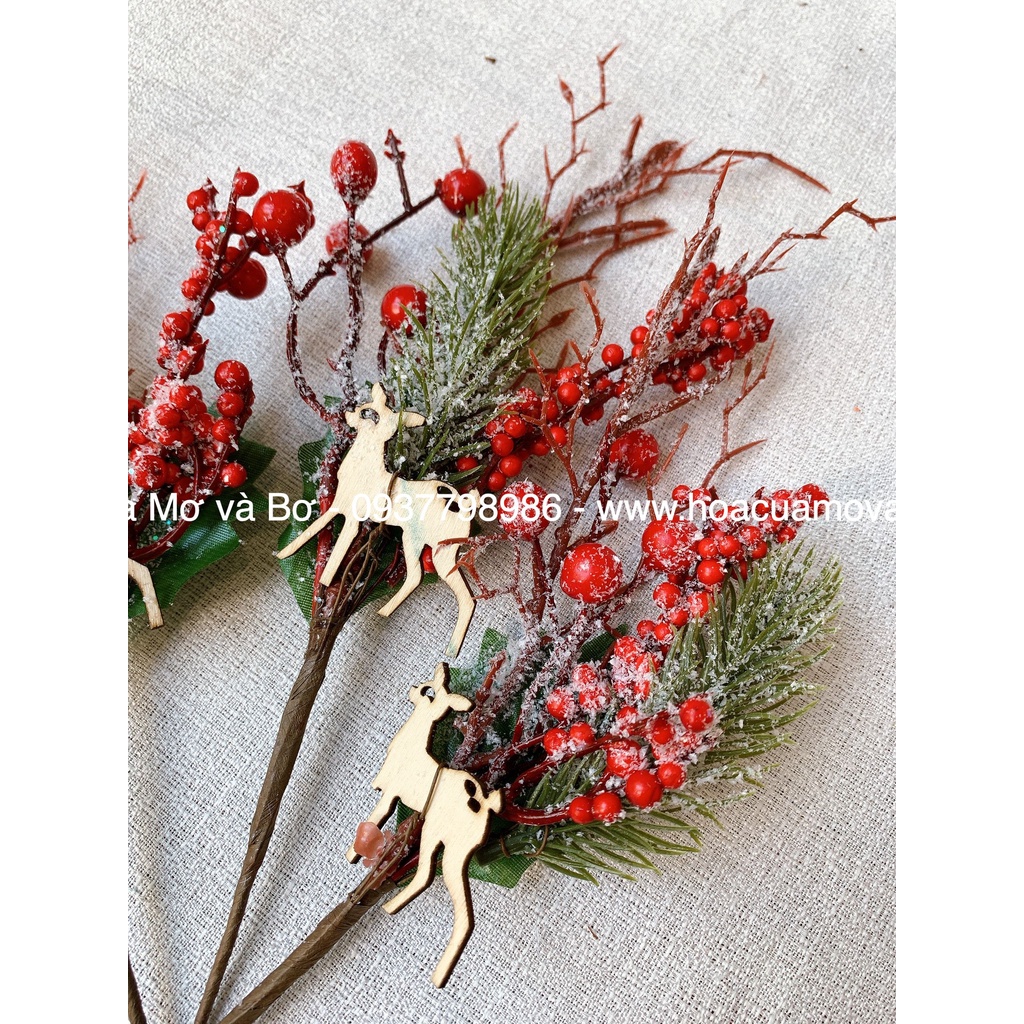 Cành Đào Đông Cherry Merber (Mơ &amp; Bơ) Loại Cành Quả Bông Gòn /Thông - Cành Khô Trang Trí Decor Giáng Sinh, Noel, Năm Mới