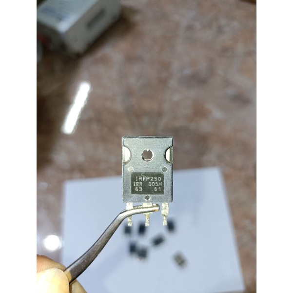10 mosfet IRFP250 chính hãng tháo máy