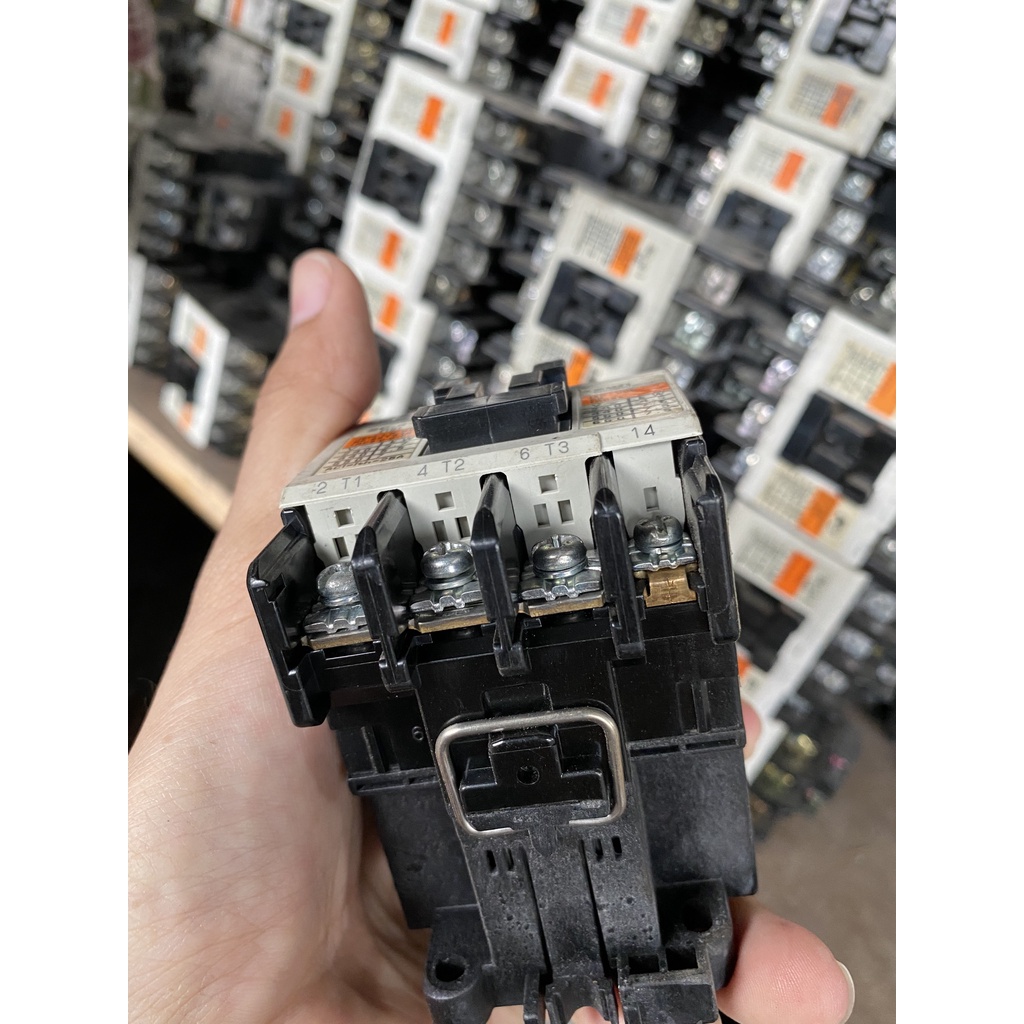 Khởi động từ Fuji / Mitsubishi 10A 13A 18A 20a 25a 35a tiếp điểm đẹp như mới