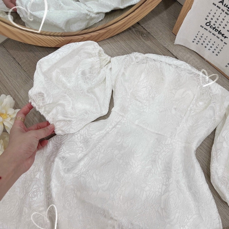 ĐẦM DỰ TIỆC GẤM THIẾT KẾ CÚP NGỰC TAY BO CHUN CÓ ĐỆM