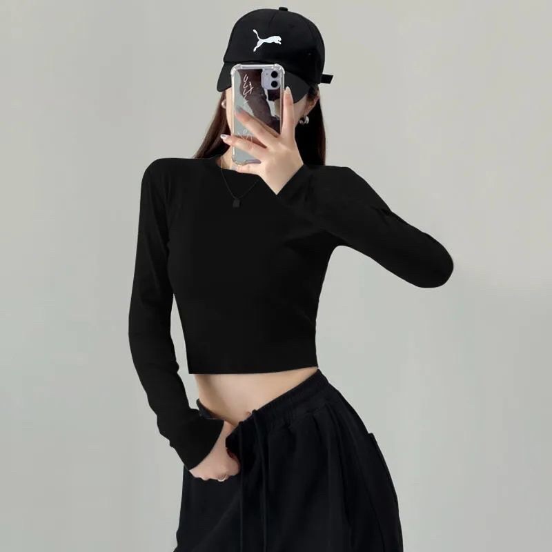 Áo thun tay dài cổ tròn form croptop ôm body vải cotton