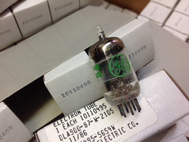 Bóng đèn điện tử 5654W - 6AK5 - 6j1