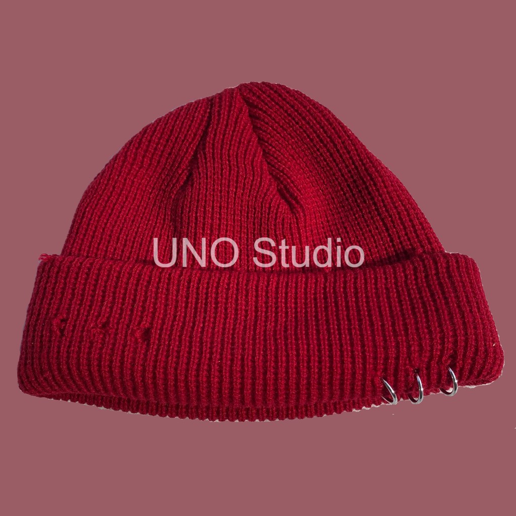 Mũ beanie len rách kèm khuyên