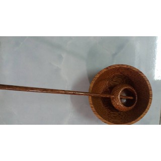 Gáo múc bằng gỗ dừa