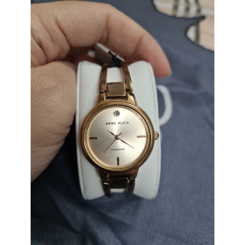 Đồng hồ nữ Anne Klein AK2626 màu rose gold