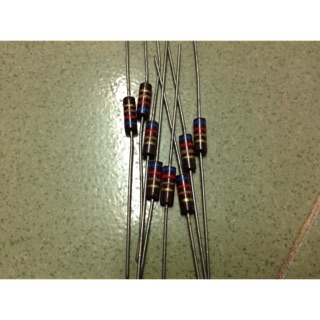 điện trở 620ohm -1/2w