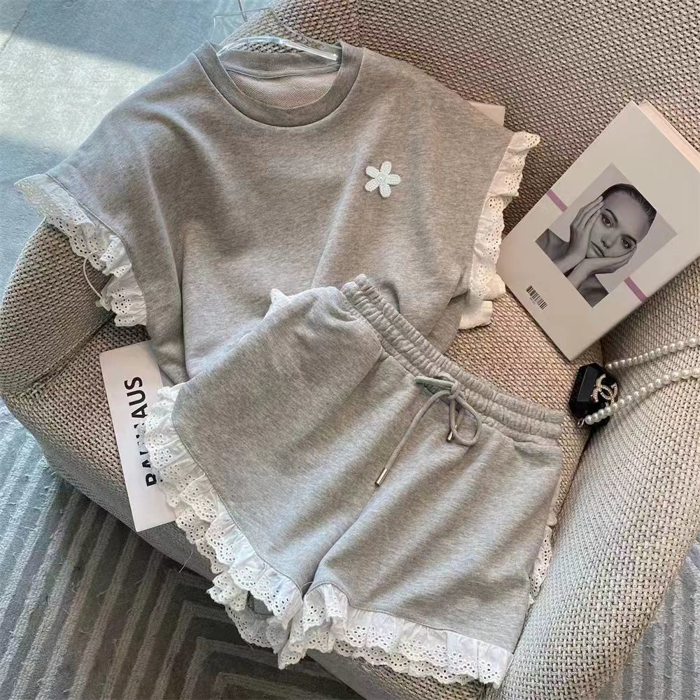 Set Đồ Thể Thao Hai Mảnh Gồm Áo Tay Cộc Và Quần Ngắn Thời Trang Mùa Hè Mới Cho Bé Gái